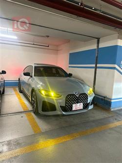 بی ئێم دەبڵیو 4 سیریەس